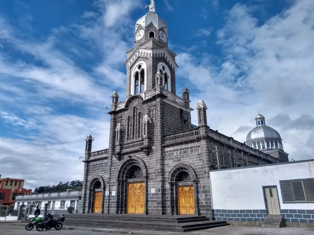Templo de San Pedro de Cumbal – Cumbal, Nariño