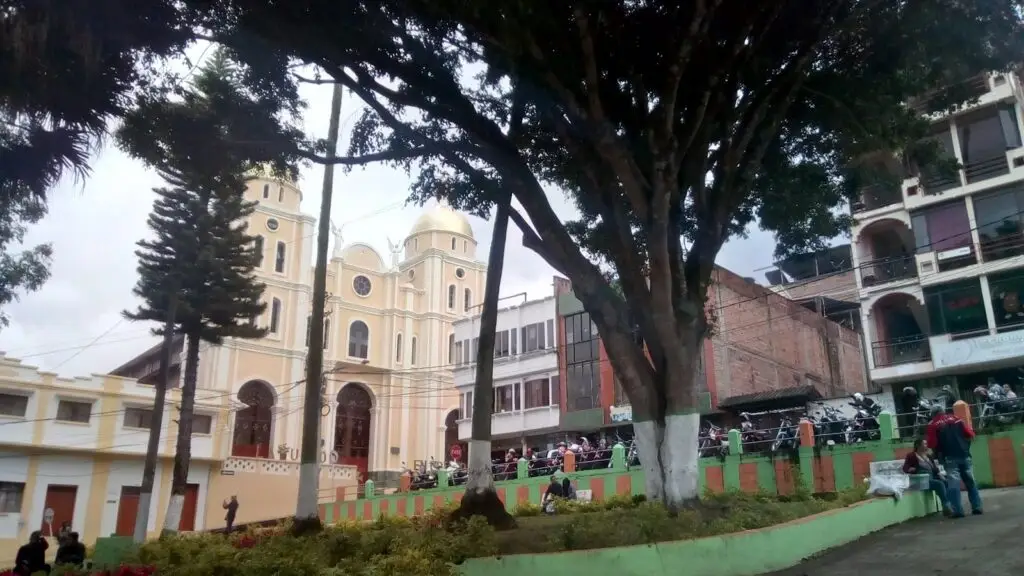 Parque Cuevas Leiva – La Unión, Nariño